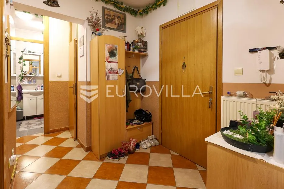 slavonski brod, naselje andrije hebrang, dvosoban stan 73,90 m² - slika 2