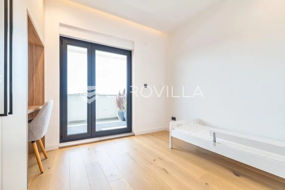 zagreb, maksimir, remete, luksuzan četverosoban penthouse nkp 150 m2 + garaža + 2vpm - slika 6