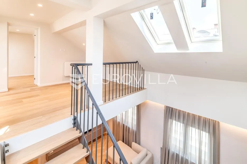 zagreb, bogovićeva, luksuzan četverosoban penthouse 150 m² - slika 15