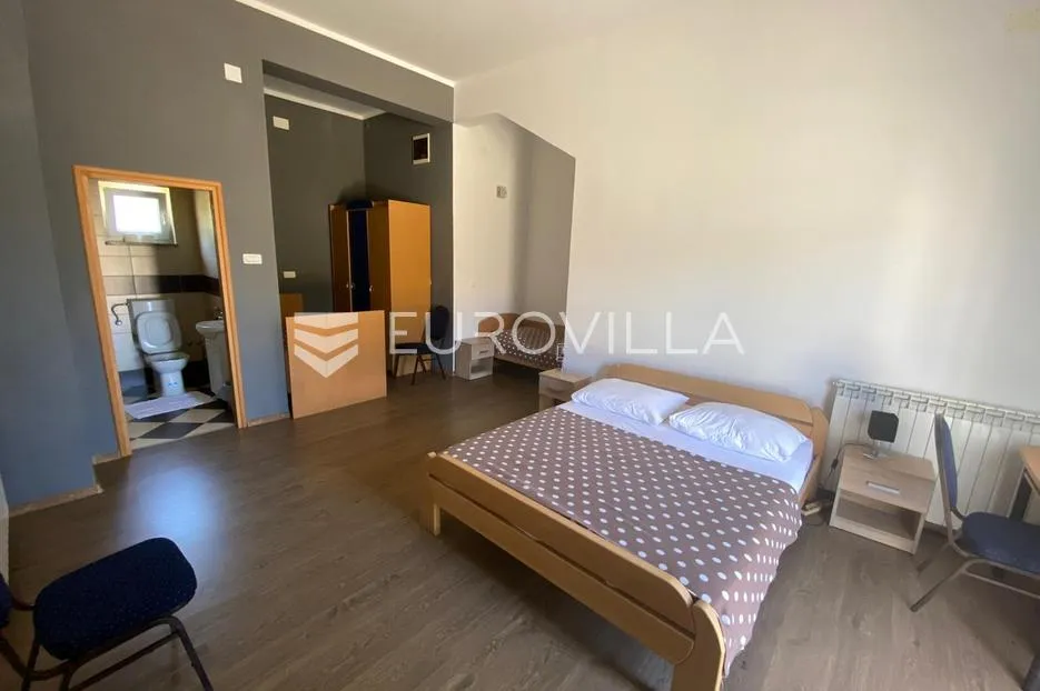 istra, umag, uhodani restoran s potencijalom - slika 3