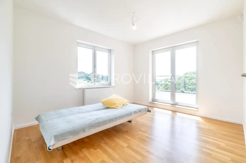 zagreb, gračani, novogradnja, dvoetažan peterosoban stan 228,66 m² s vrtom - slika 10