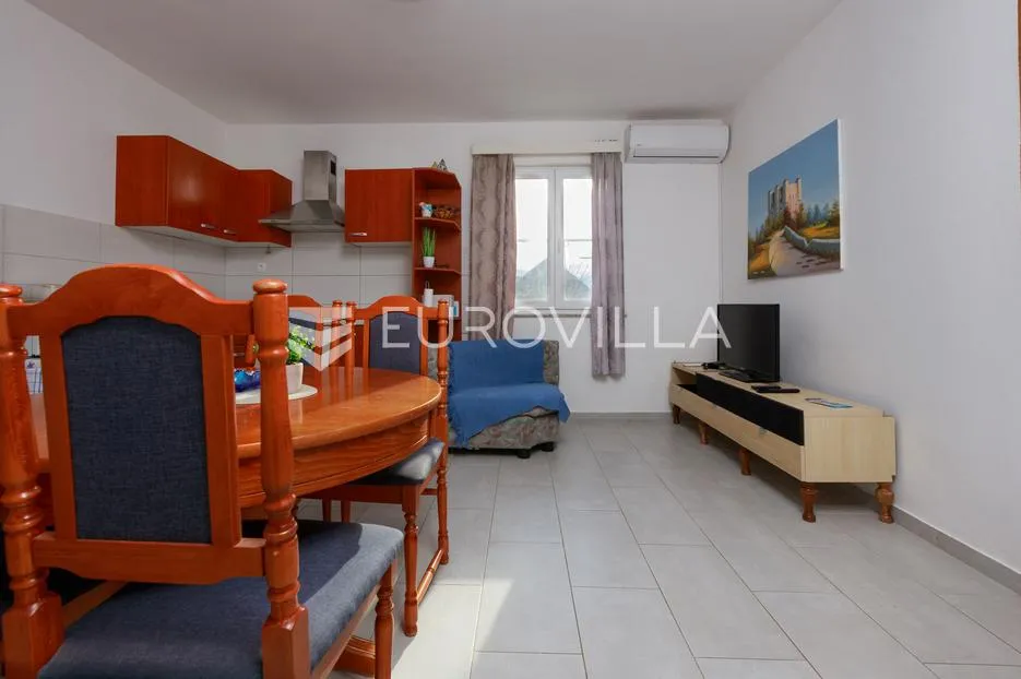 senj, kuća 160 m² s vrtom i pogledom na more - slika 9