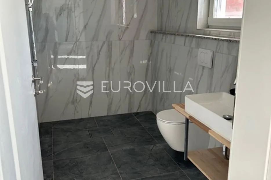 nova gradiška, poljane, kuća 215 m² sa potencijalom - slika 14