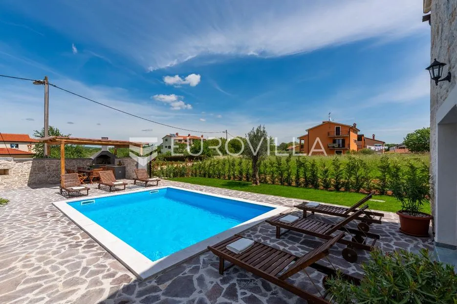 istra, poreč prekrasna kamena vila s bazenom 133 m2 - slika 5