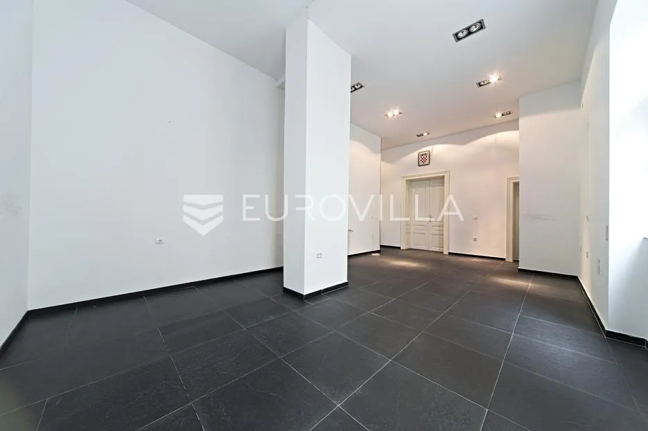 osijek, centar grada, iznajmljuje se poslovni prostor u secescijskoj zgradi, 107 m² - slika 10