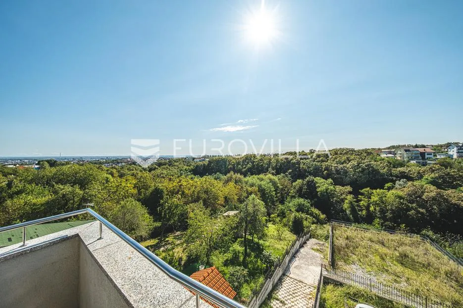 zagreb, bukovačka, komforan trosoban stan 114 m² - slika 15