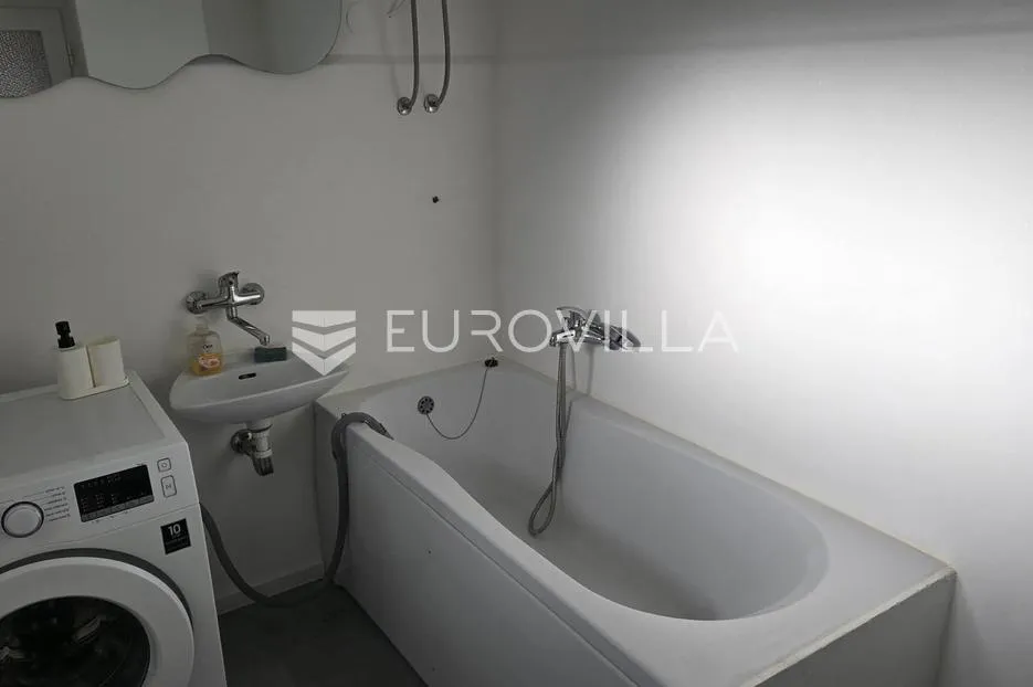vojak, uređen stan 49,65 m², 2 balkona i spremištem, blizina kampusa - slika 6