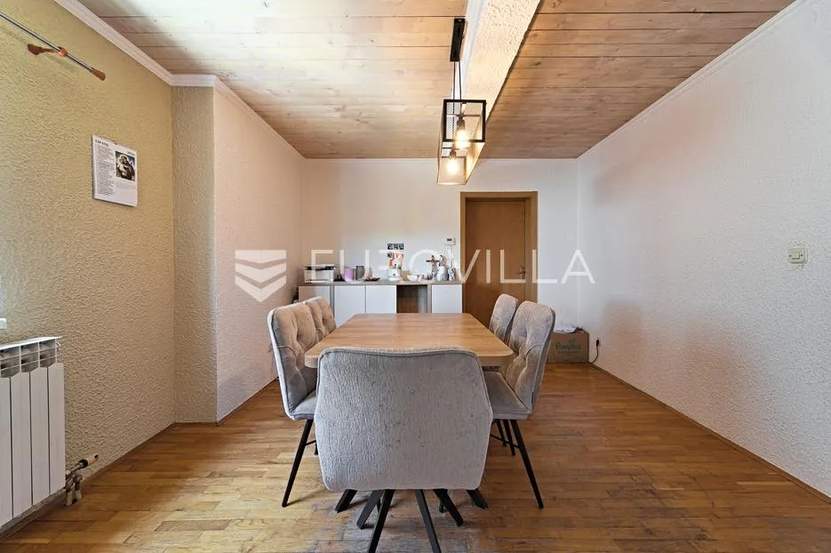 čepin, na prodaju prostrana kuća od 488 m² s tri stambene cjeline - slika 8