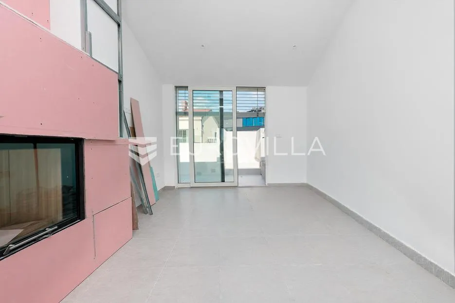 opatija privé, ekskluzivan trosoban penthaus 109.4 m², bazen, teretana - slika 9