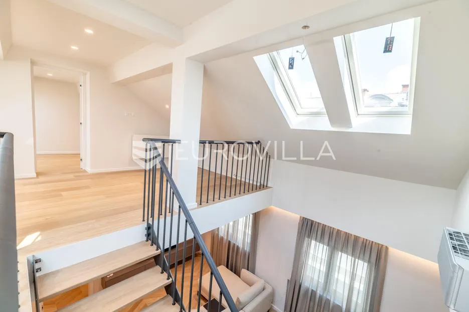 zagreb, bogovićeva, luksuzan četverosoban penthouse 150 m² - slika 14