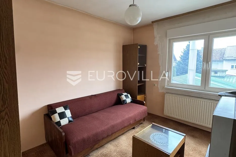 nova gradiška, naselje hasana kikića, prostrana obiteljska kuća cca. 216 m² - slika 11
