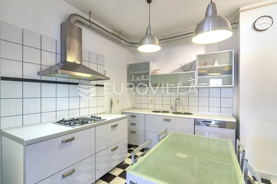 jurkovićeva, šalata, trosoban stan 95 m² s garažom za najam - slika 3