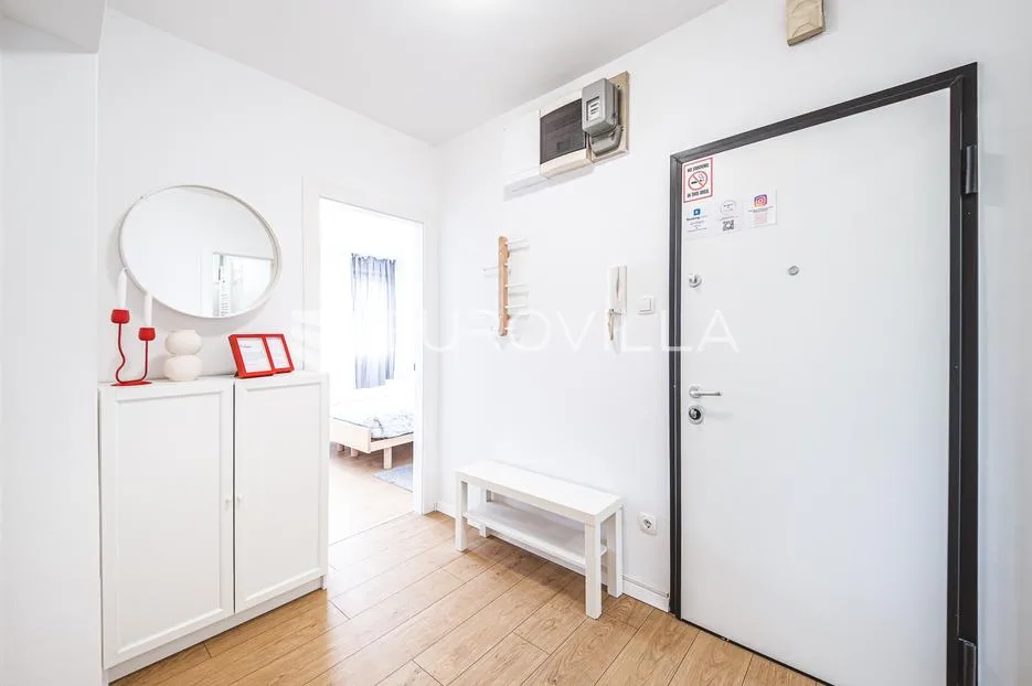 zagreb, miramarska, novouređen dvoipo soban stan površine 60 m² - slika 7
