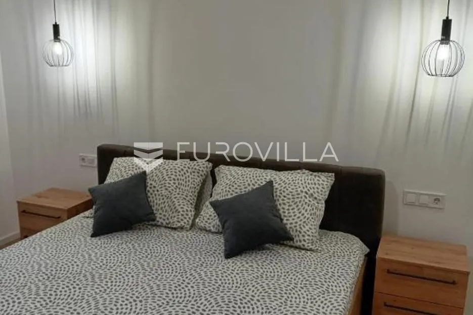 istra, pula, renoviran stan na top lokaciji - slika 7
