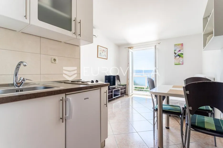 podstrana, mutogras, apartmanska kuća na prekrasnoj lokaciji - slika 15
