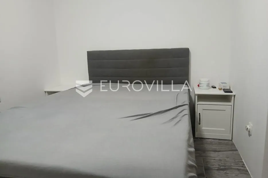 vir, trosoban stan u prizemlju s vrtom na izvrsnoj lokaciji - slika 9