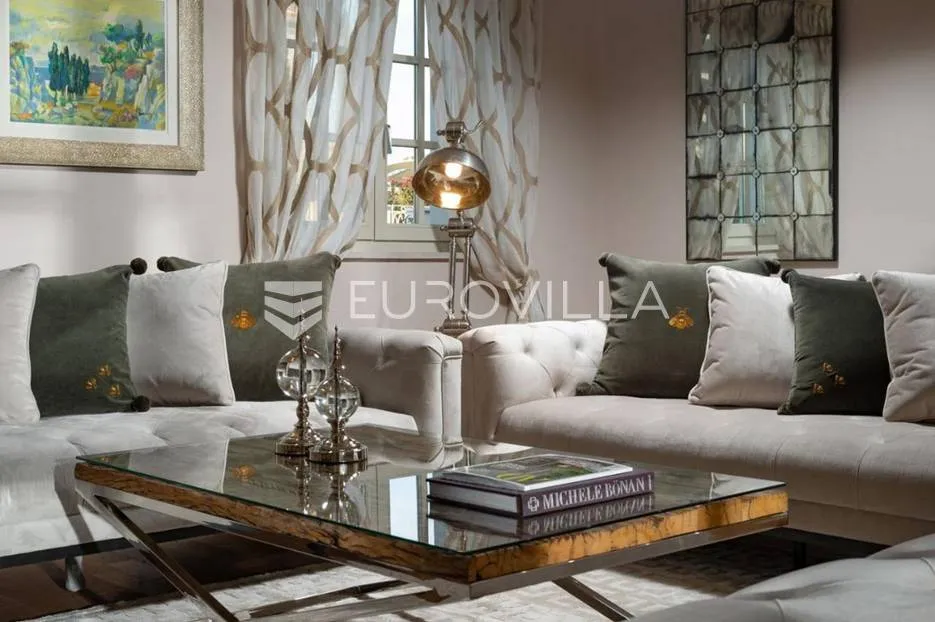istra, vabriga - ekskluzivna, unikatna vila bezvremenske ljepote nkp 357m2 - slika 18