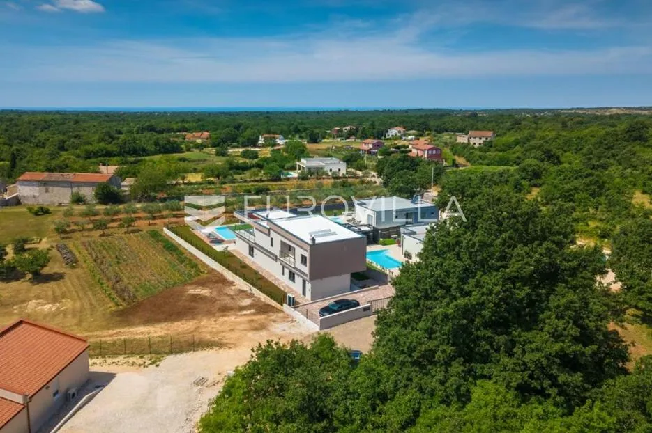 istra, svetvinčenat, moderna luksuzna vila s grijanim bazenom - slika 33