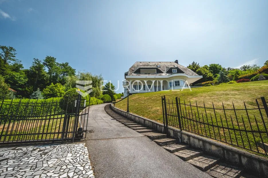 donja pušća, jedinstvena obiteljska villa, parcela 5000 m² - slika 98