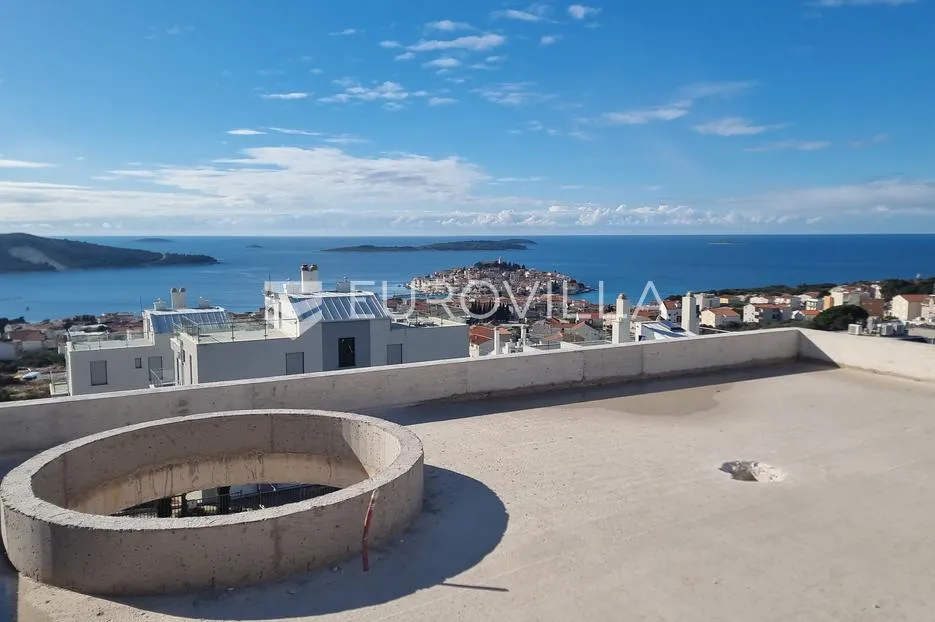 primošten, novogradnja, stan na prvom katu s pogledom na more, 93,75 m² - slika 7