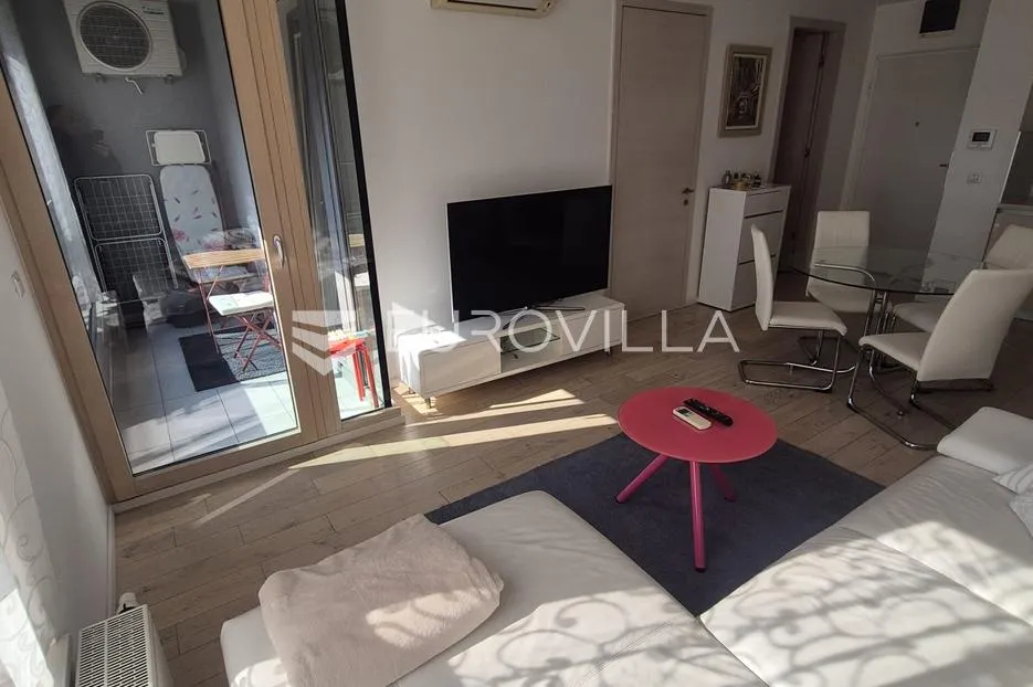 zagreb, trnje, prekrasan dvosoban stan s parkirnim mjestom 51 m² - slika 2