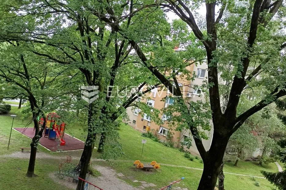 varaždin, centar trosoban stan površine 52,95 m² - slika 10