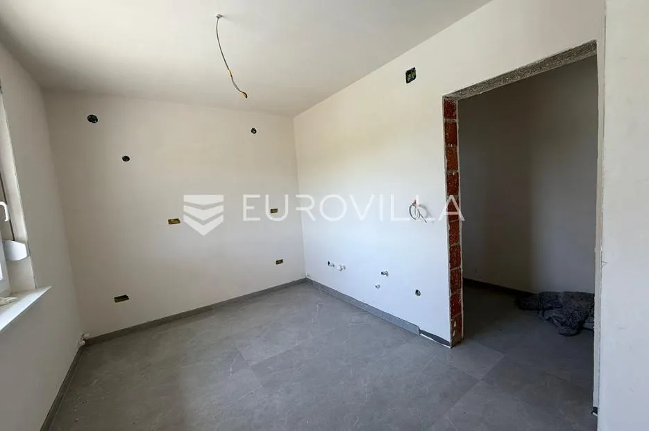 đakovo, dračice, četverosoban stan u prizemlju s 2 parkirna mjesta - slika 10