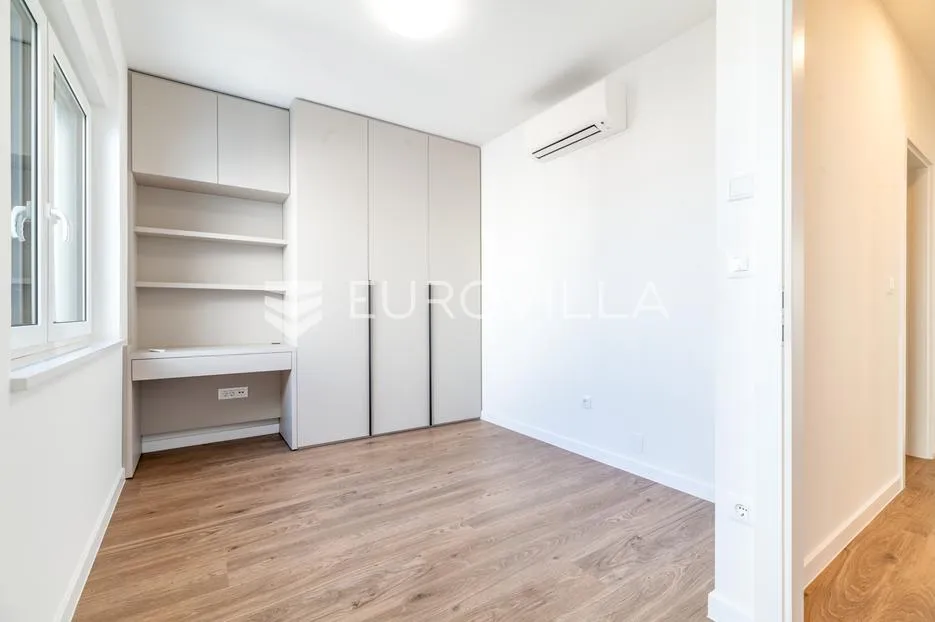 zagreb, trešnjevka, luksuzan četverosoban stan + 2 gpm novogradnja - slika 10