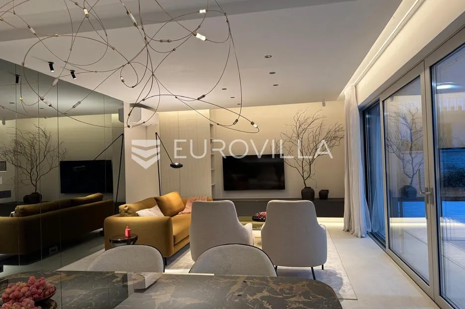 krk, luksuzan stan s bazenom, 113 m² novogradnja - slika 9