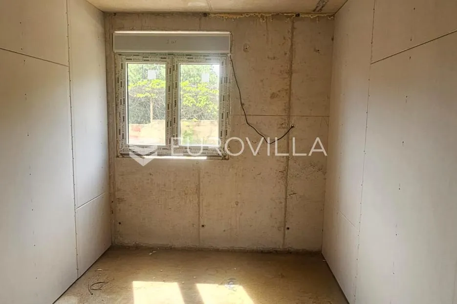 trogir,, seget donji stan 71,65 m² s vrtom u novogradnji s garažom i liftom - slika 5