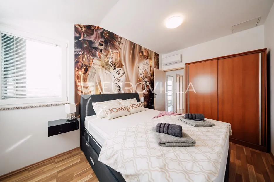 otok ugljan, sutomišćica, kuća s bazenom i pogledom na more - slika 32