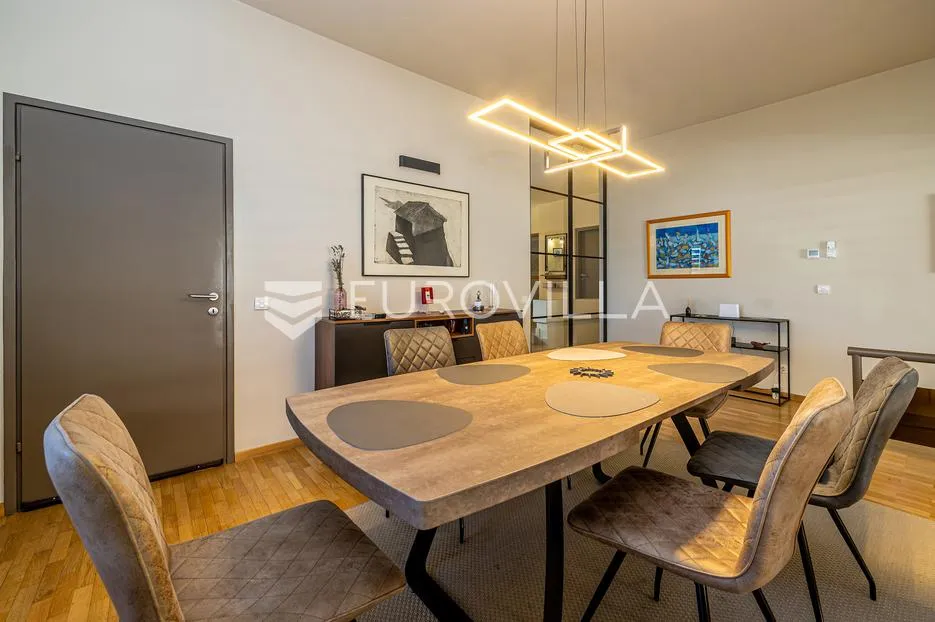 otok krk, njivice, prekrasna kuća 280 m² s pogledom na more i garažom - slika 11