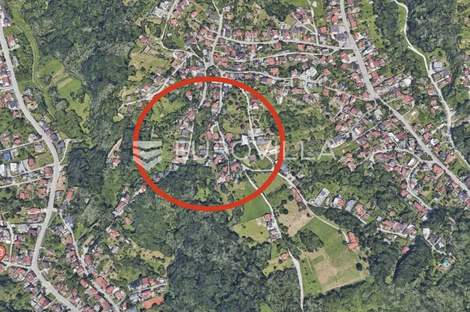 zagreb, fraterščica atraktivno zemljište 562 m2 sa starom kućom i predivnim pogledom - slika 1