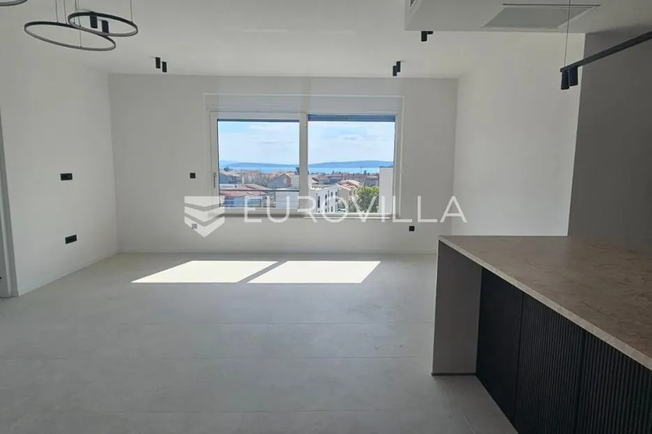 kaštel stari, luksuzan stan 102 m² zgrada s liftom, garažom i pogledom na more - slika 3
