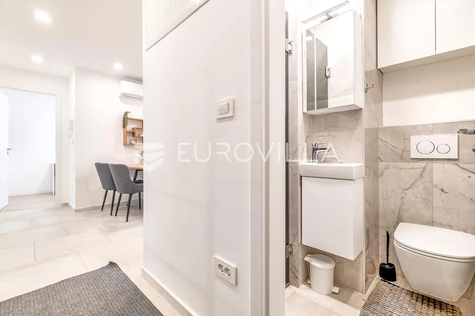 zagreb, trnsko, prekrasan trosoban stan 50 m² - slika 5