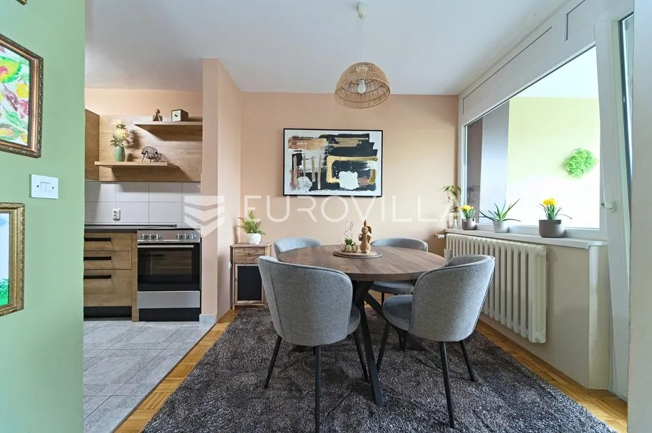 Osijek, Sjenjak, prodaja dvosoban stan 67 m², djelomično namješten