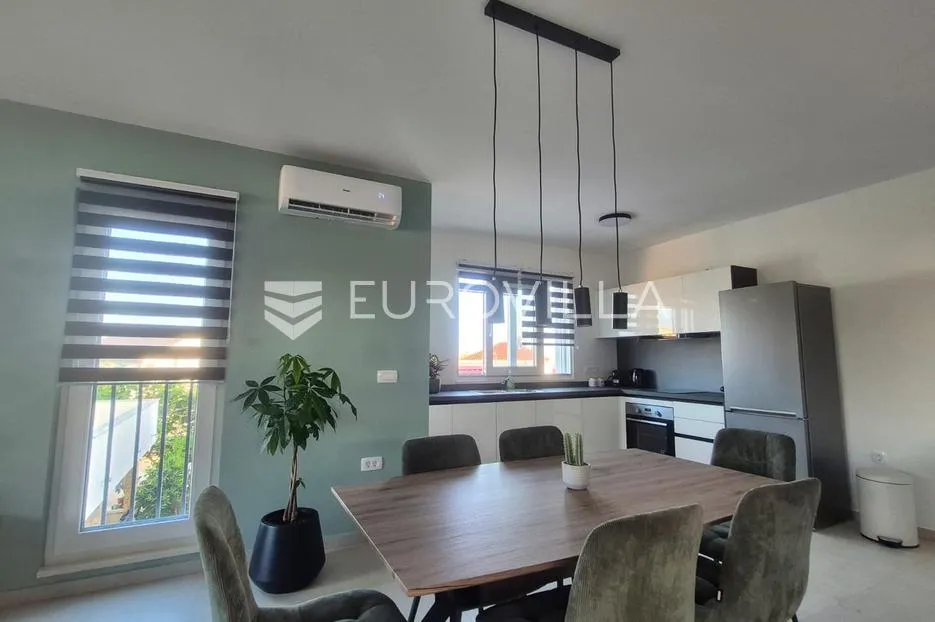 zadar, vir, dvosobni apartman na prvom katu od 65,40 m² - slika 6