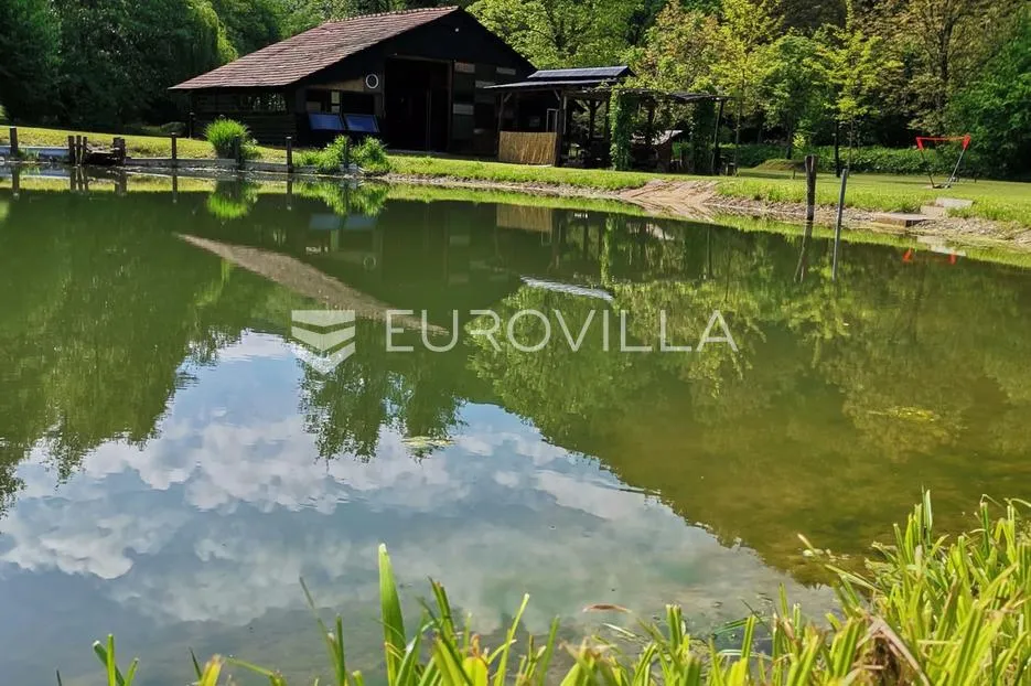 pakrac, kričke, čarobno kamp izletište da, bar 7942 m² - slika 10