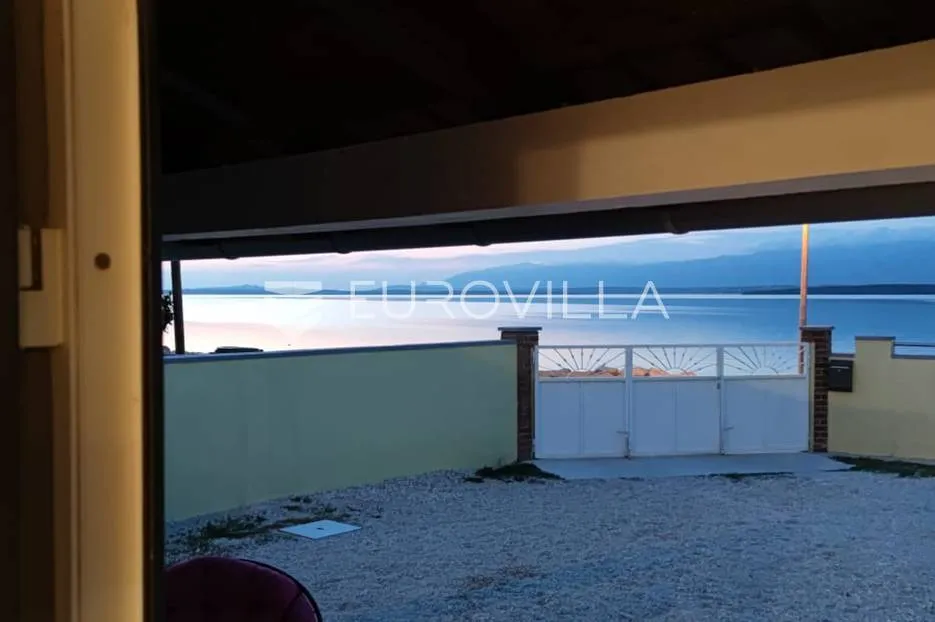 nin, ždrijac, prekrasna apartmanska vila, prvi red do mora - slika 33