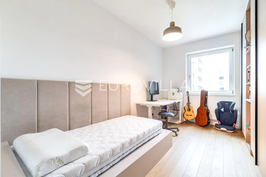 zagreb, vmd heinzelova, novogradnja, četverosoban stan 114 m², dva garažna parkirna mjesta - slika 9