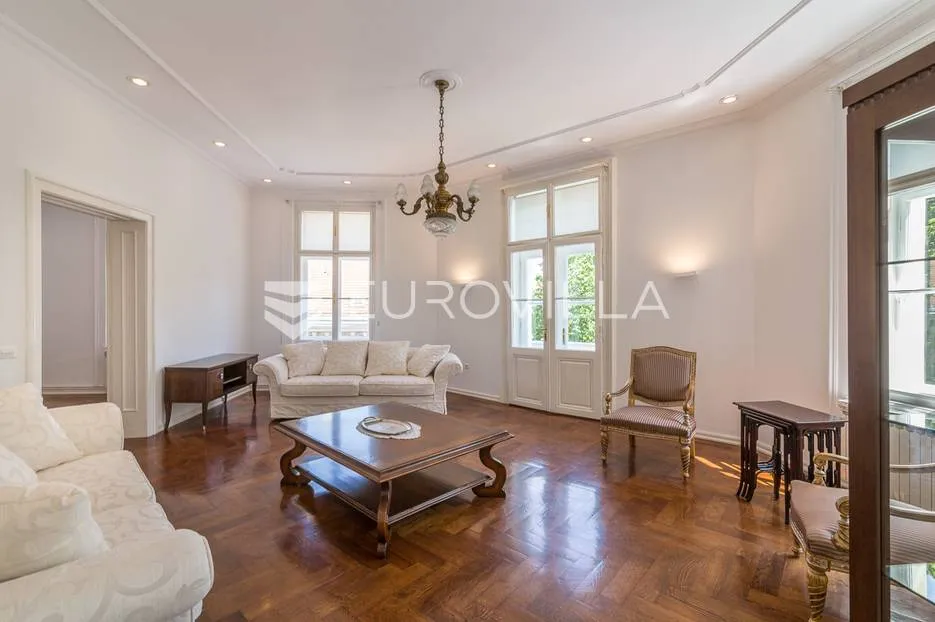 zagreb, centar, zrinjevac luksuzno uređen, reprezentativan četverosoban stan, 160 m² - slika 22