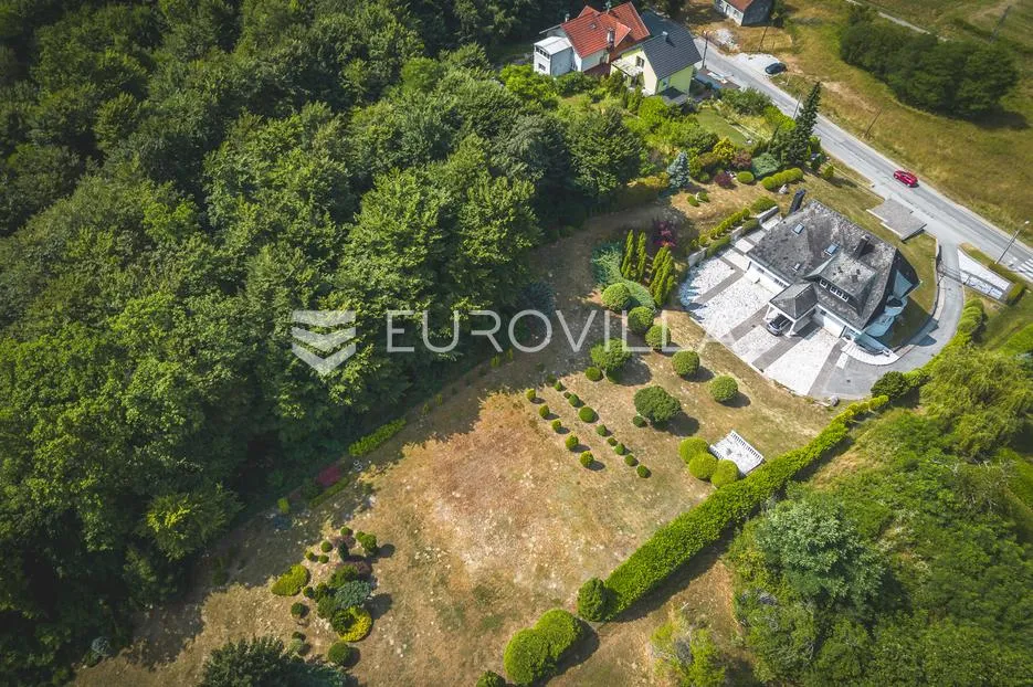 donja pušća, jedinstvena obiteljska villa, parcela 5000 m² - slika 35