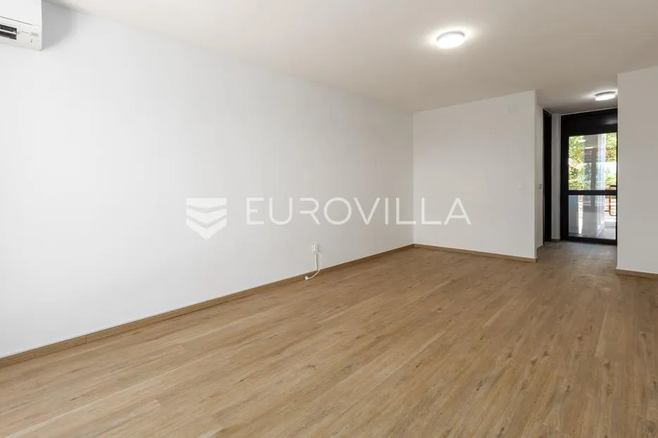 istra, duga uvala, 1. kat, adaptirani apartman u sklopu naselja s pogledom na more,150 m od mora - slika 8