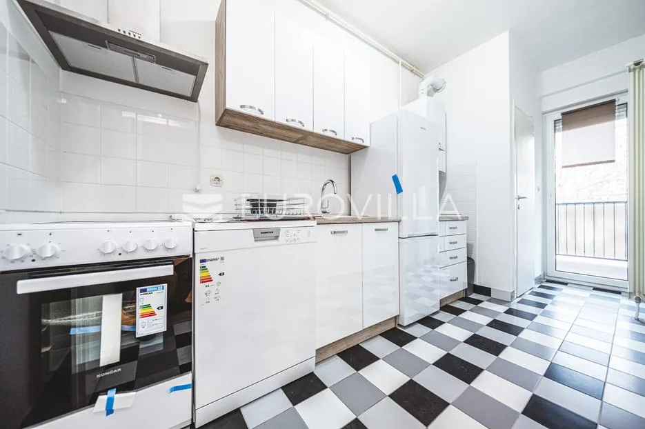 zagreb, malešnica, predivan četverosobni stan 83.25 m² - slika 4