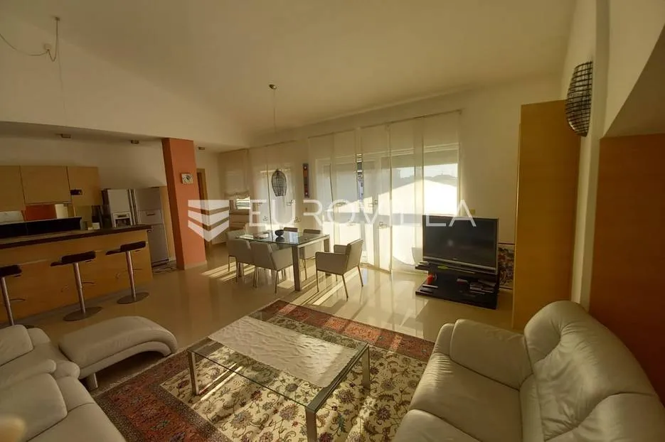 pula, pješčana uvala, penthouse s pogledom na more, vrtom, parking mjestom, 150 m² - slika 7