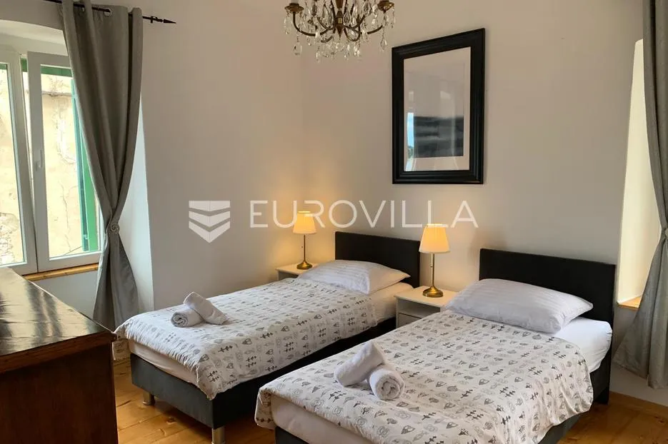 šibenik centar, apartmanska kuća, odlična investicija - slika 13