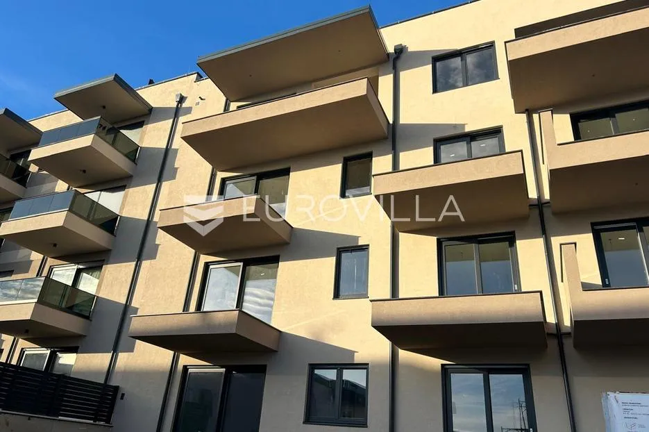 istra, vabriga, trosoban stan u modernoj stanogradnji na 2. katu s liftom - slika 6