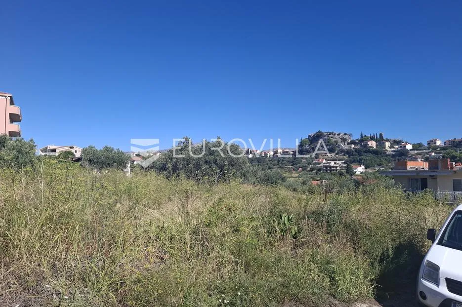 Split, Sirobuja, građevinsko zemljište površine 995 m²