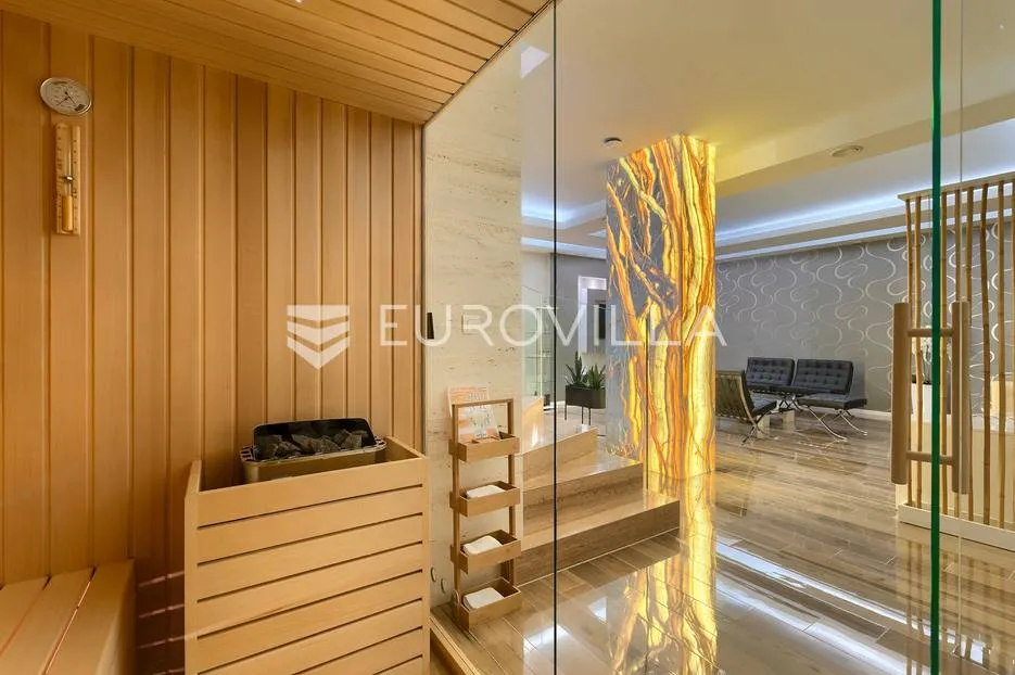 rovinj, rovinjsko selo, prekrasna villa s wellnessom i bazenom, 224 m² - slika 86