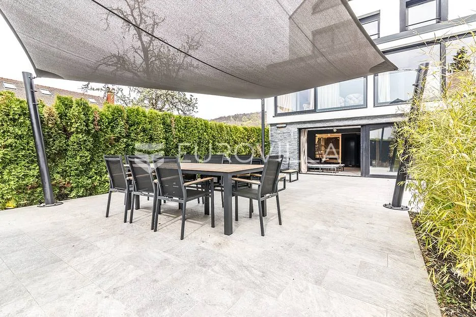 zagreb, mlinovi prekrasna dvojna kuća 280 m² - slika 18
